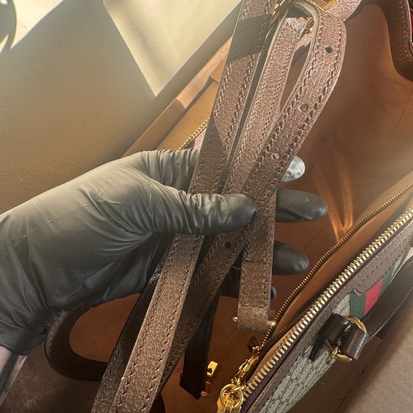 Gucci Ophidia GG Supreme Medium Tote w/ Strap - Picture 13 of 14